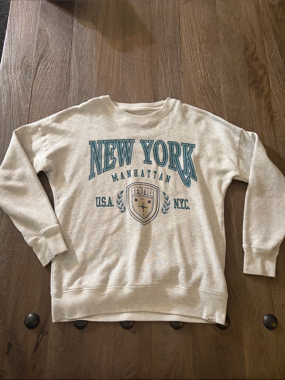 abercrombie kids grey Crewneck Sweatshirt with Teal New York Graphic